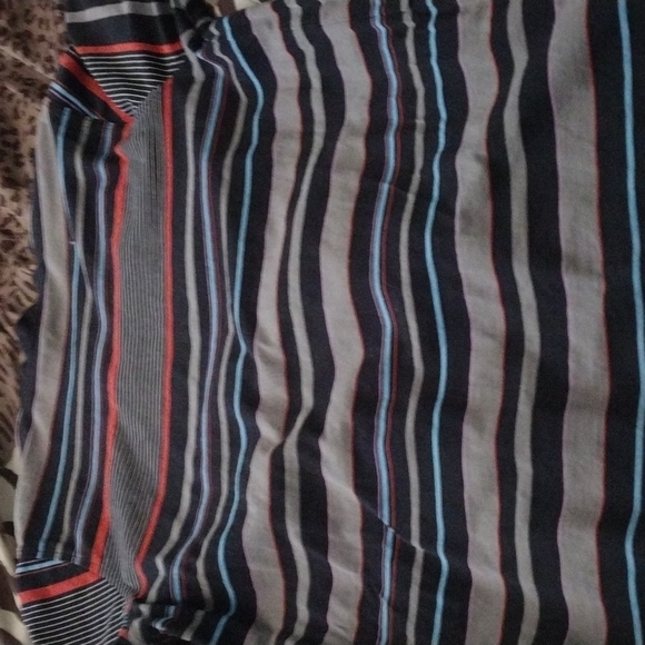 DC STRIPED AWESOME COLORFUL BOYS SIZE LARGE SHIRT - Picture 5 of 6